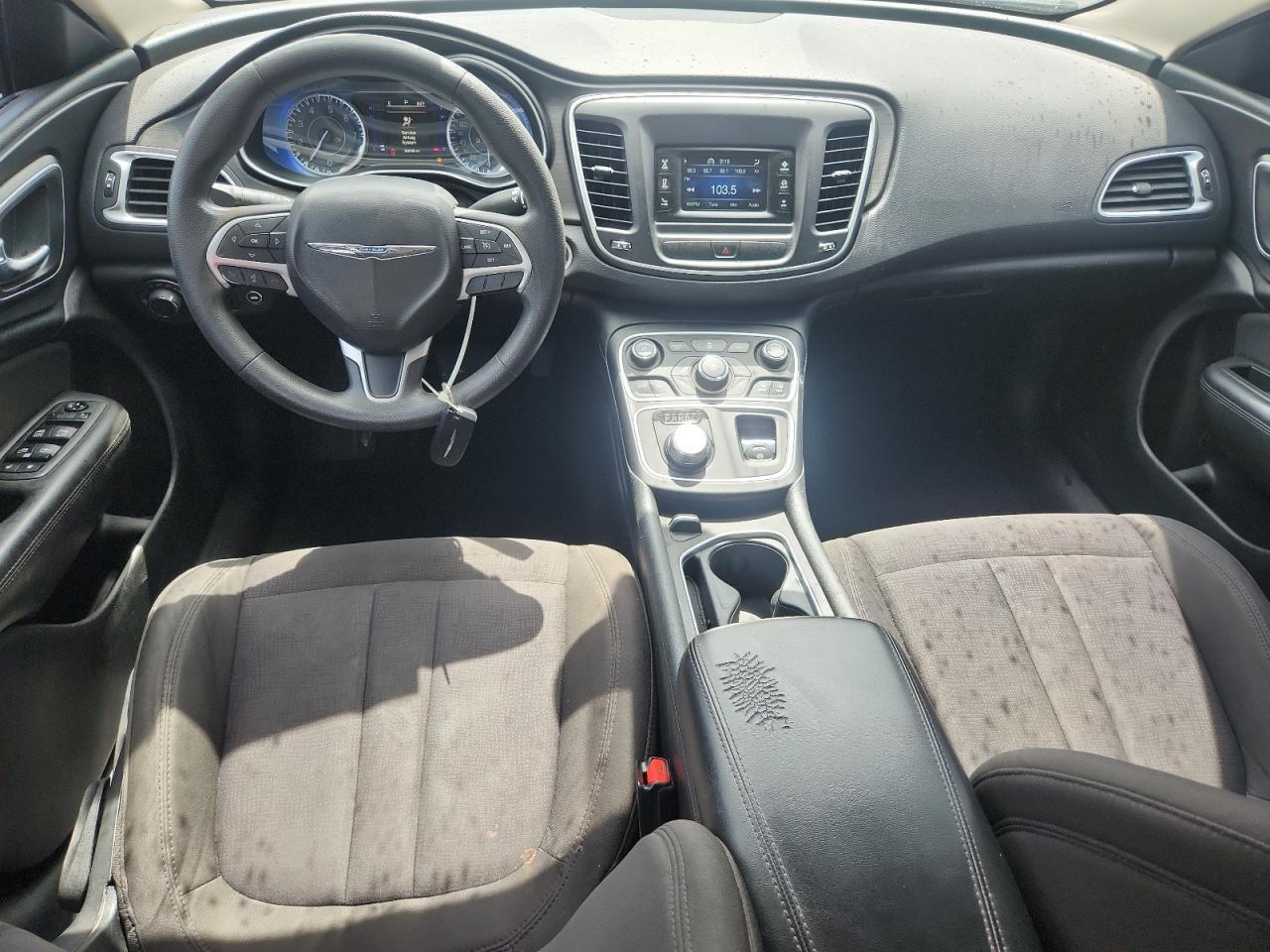 2015 Chrysler 200 Limited VIN: 1C3CCCAB5FN520815 Lot: 68114895