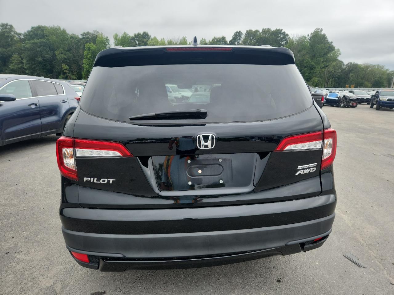 2022 Honda Pilot Se VIN: 5FNYF6H24NB014048 Lot: 69389575