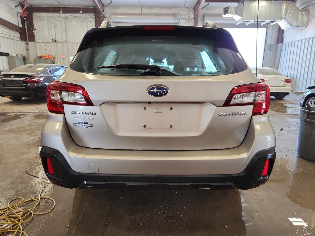 2018 Subaru Outback 2.5I VIN: 4S4BSAAC7J3391127 Lot: 69094735