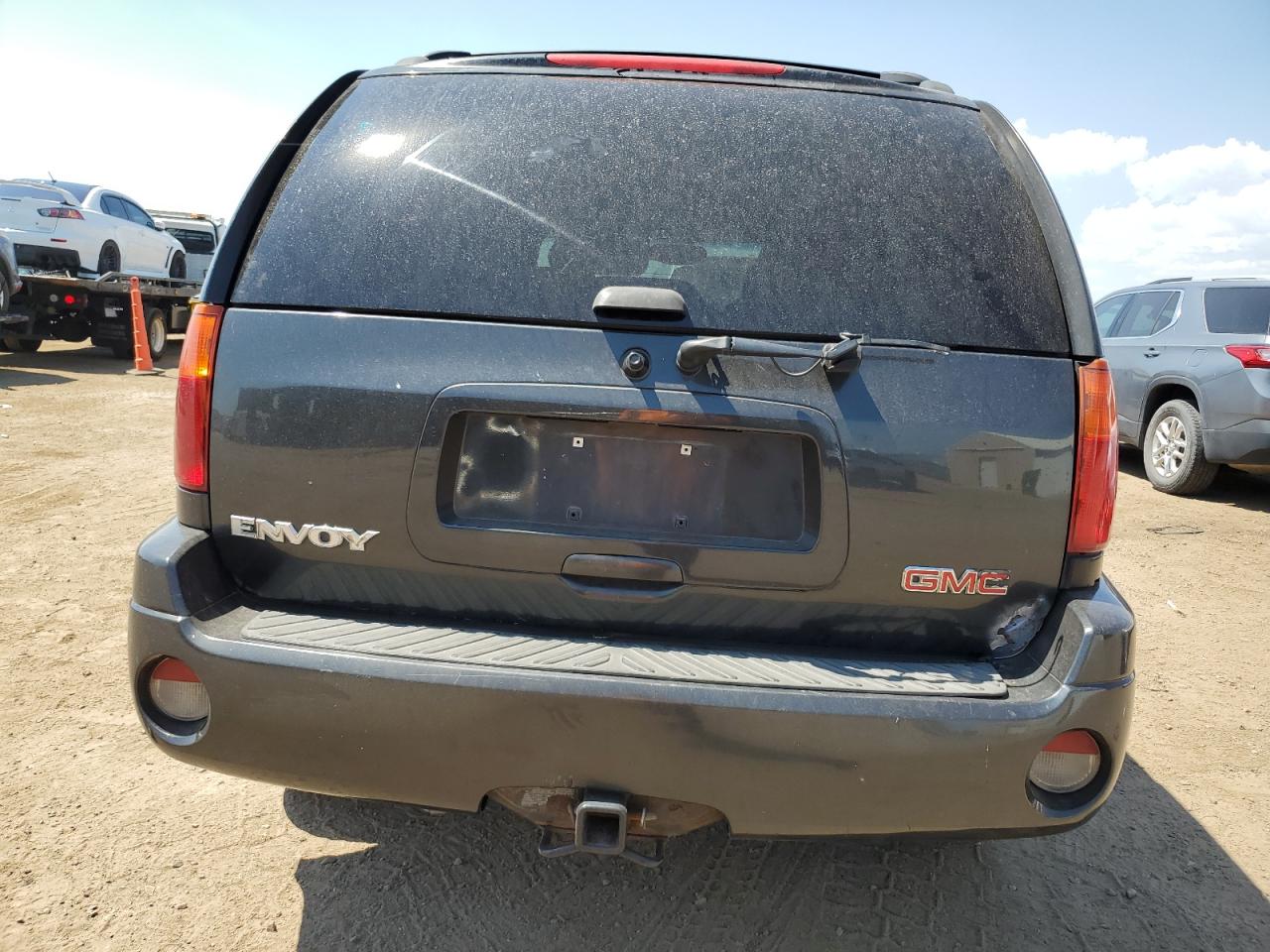 2004 GMC Envoy VIN: 1GKDT13S842134104 Lot: 68589425