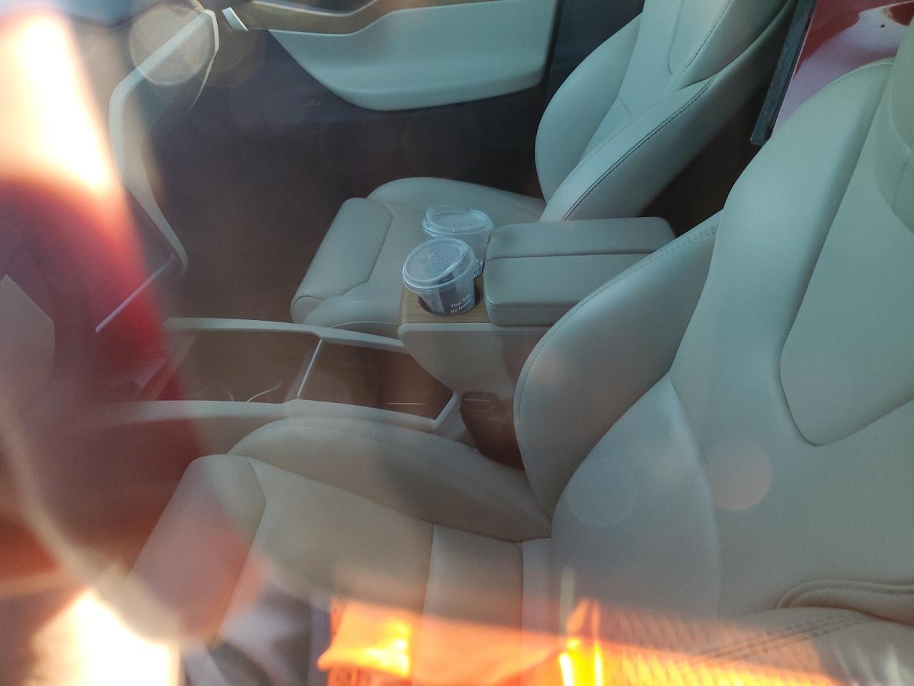 2018 Tesla Model X VIN: 5YJXCDE27JF101403 Lot: 67238395