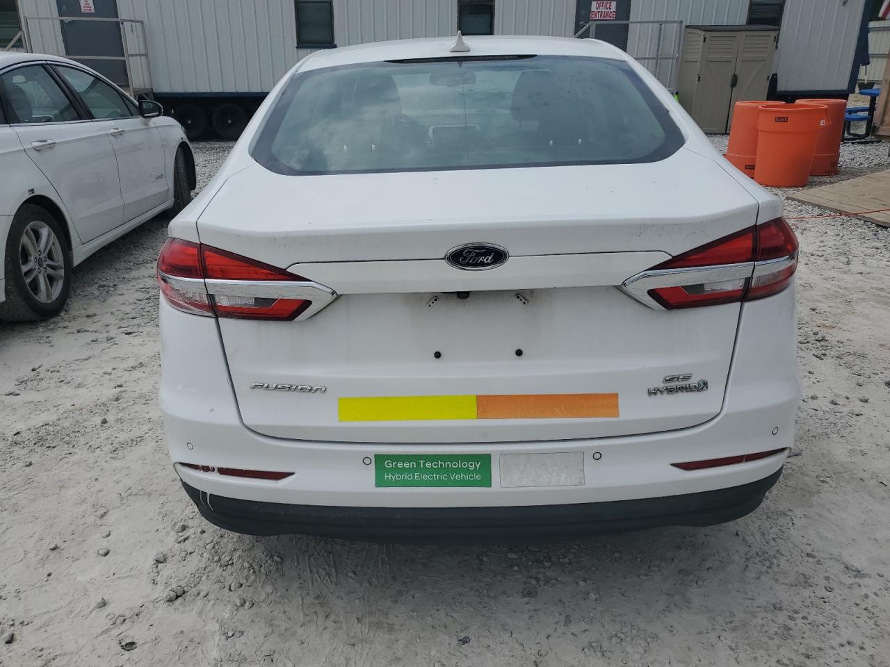 2019 Ford Fusion Se VIN: 3FA6P0LU5KR124830 Lot: 54150155