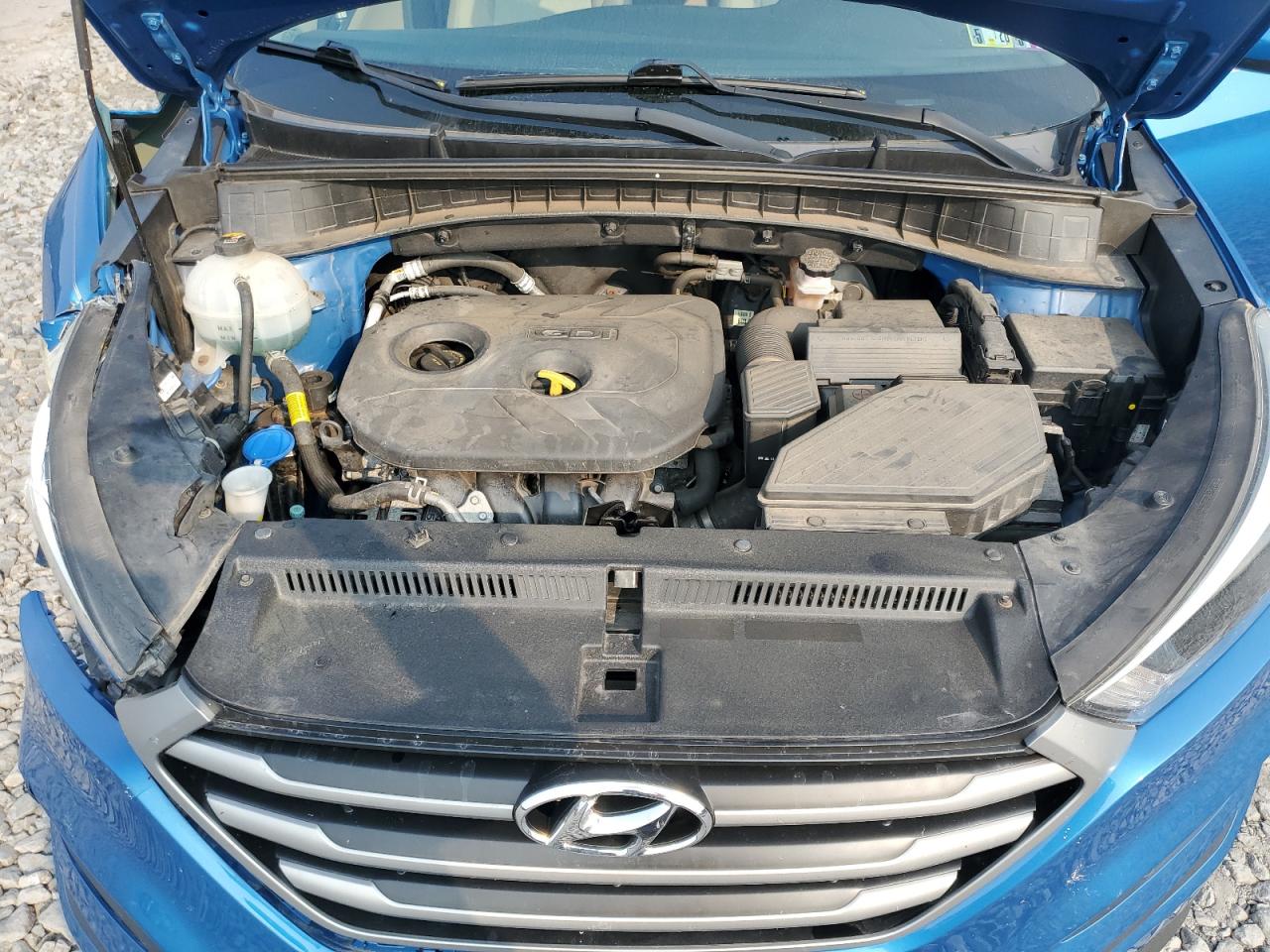 KM8J2CA49JU823856 2018 Hyundai Tucson Se