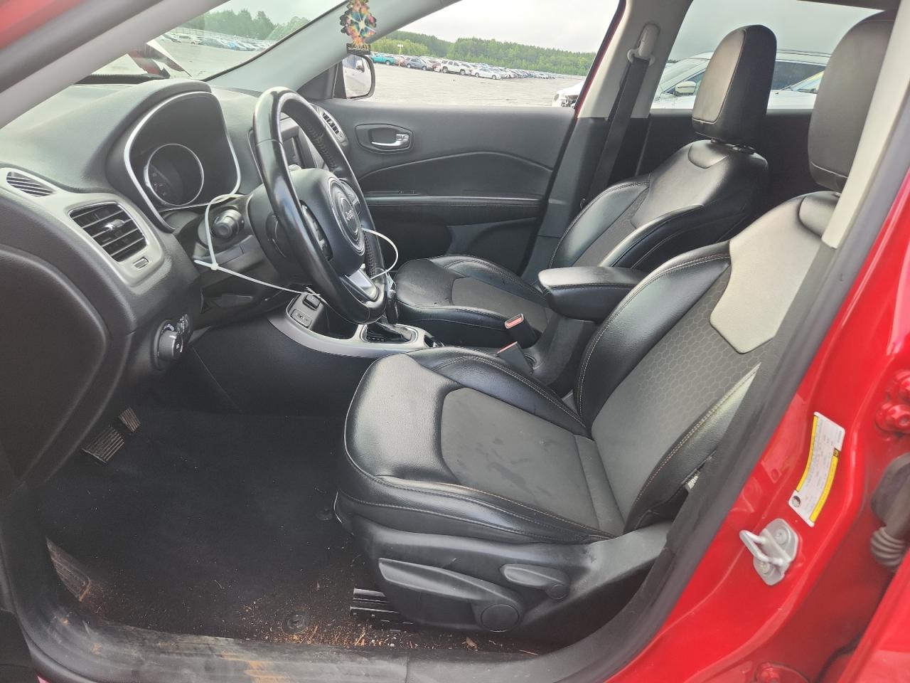 2019 Jeep Compass Latitude VIN: 3C4NJCBB3KT820095 Lot: 68947115