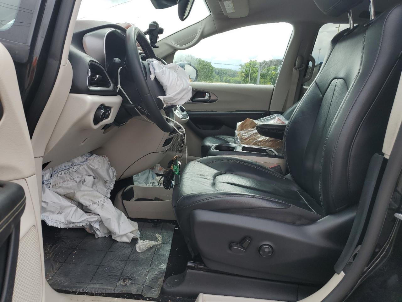 2022 Chrysler Pacifica Touring L VIN: 2C4RC1BG3NR117700 Lot: 67019345