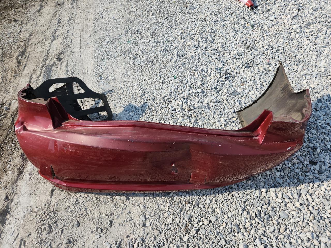 2008 Kia Optima Lx VIN: KNAGE123685250223 Lot: 68421485