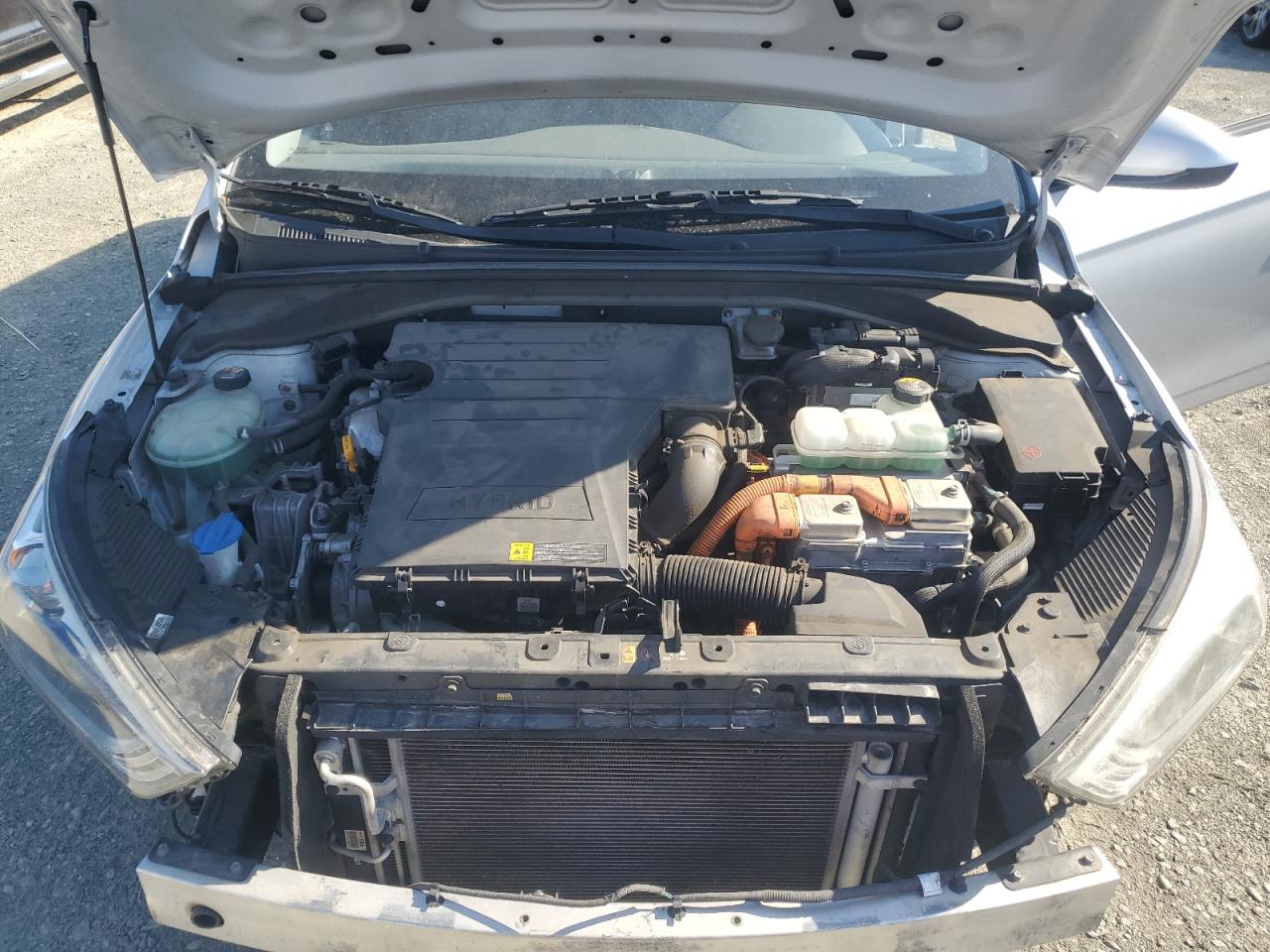 2018 Hyundai Ioniq Blue VIN: KMHC65LC3JU098011 Lot: 70385715