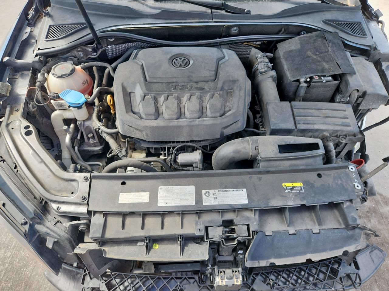 2018 Volkswagen Passat S VIN: 1VWAA7A30JC012147 Lot: 70036285