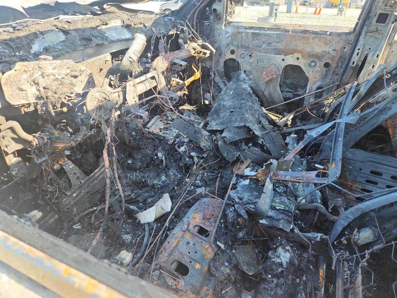 2015 Chevrolet Suburban K1500 Ltz VIN: 1GNSKKKC4FR224017 Lot: 70117895