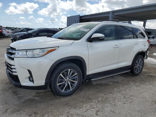  TOYOTA HIGHLANDER 2019 Белы