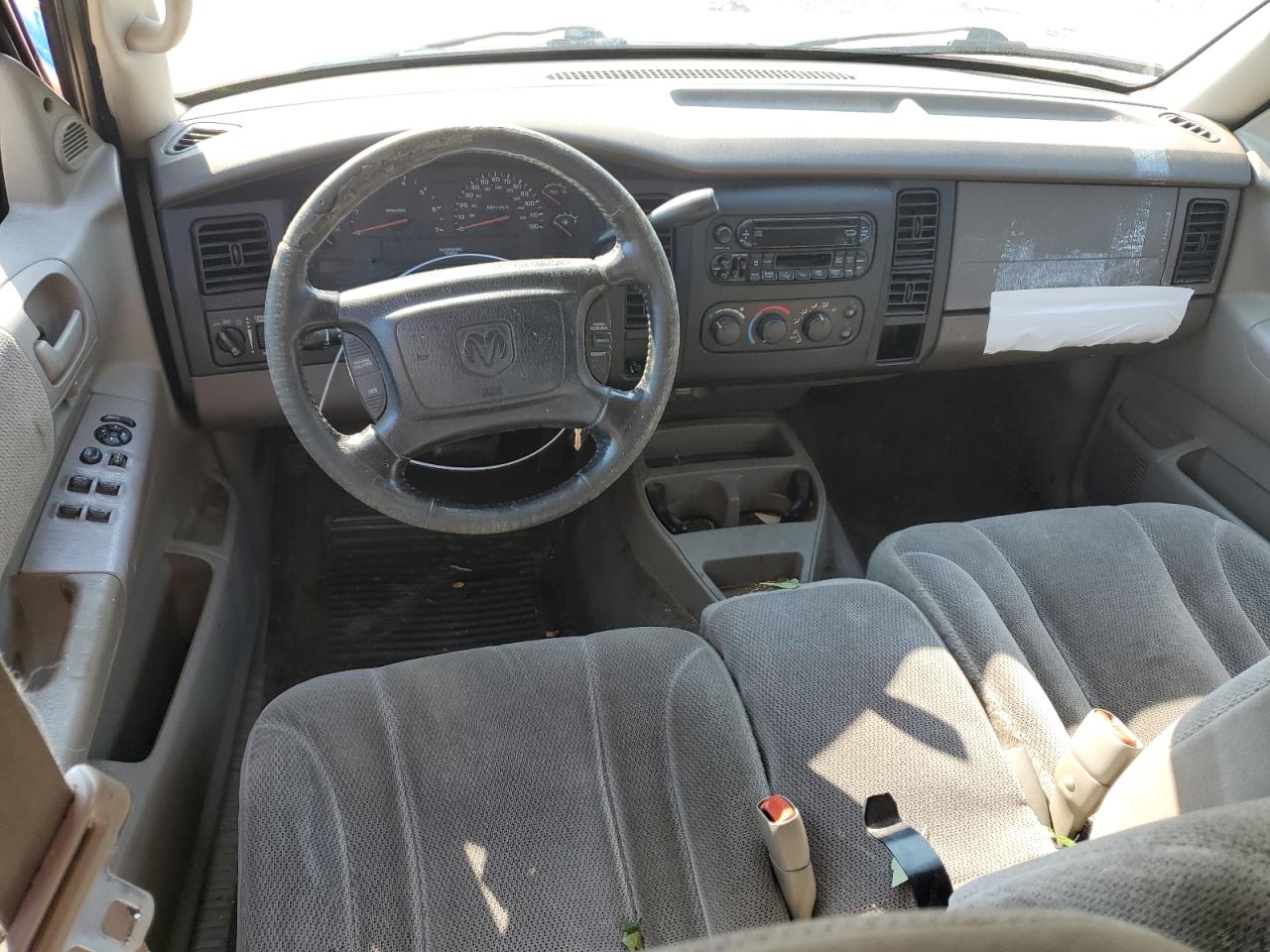 2002 Dodge Dakota Quad Slt VIN: 1B7HL48N92S681462 Lot: 67212175