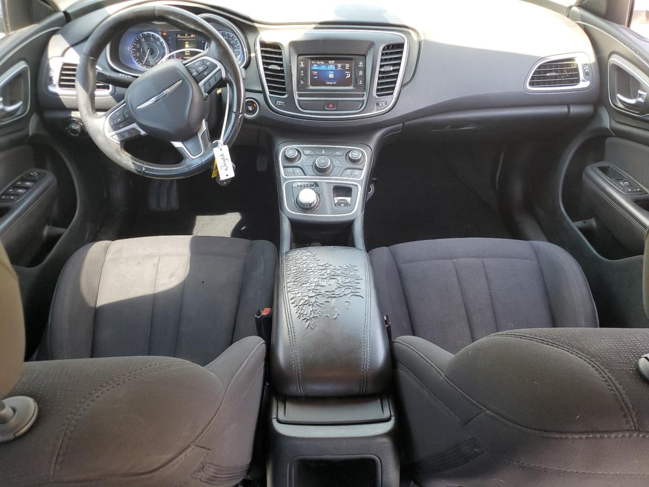 2015 Chrysler 200 Limited VIN: 1C3CCCAB5FN629260 Lot: 67764625