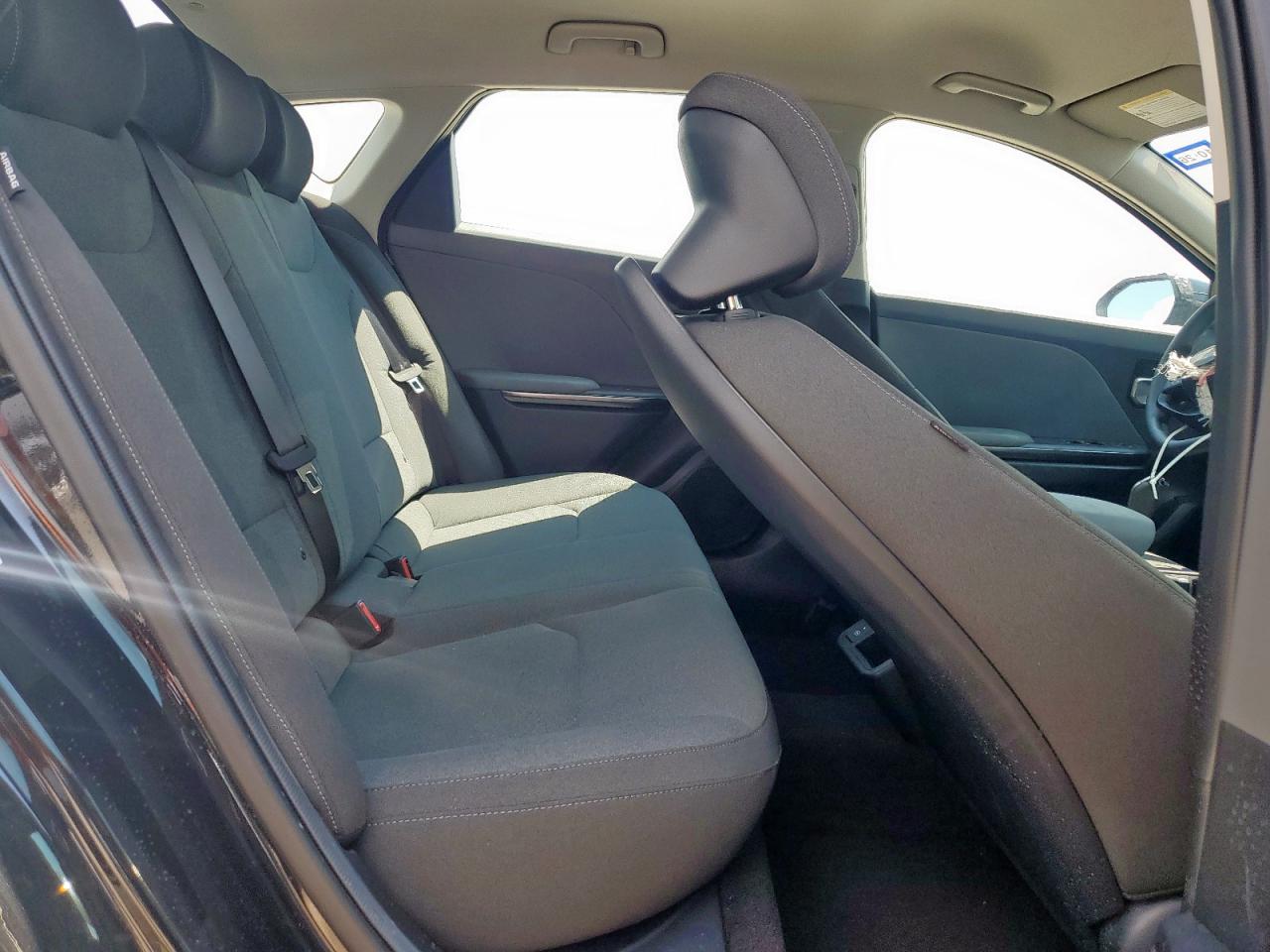 2025 Kia K4 Lx VIN: 3KPFT4DE9SE036567 Lot: 69668885