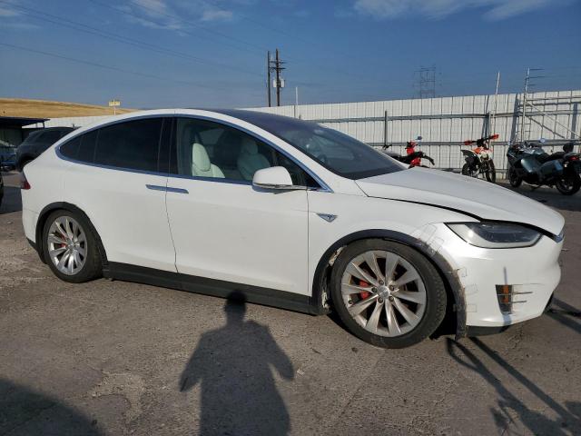 Parquets TESLA MODEL X 2016 White