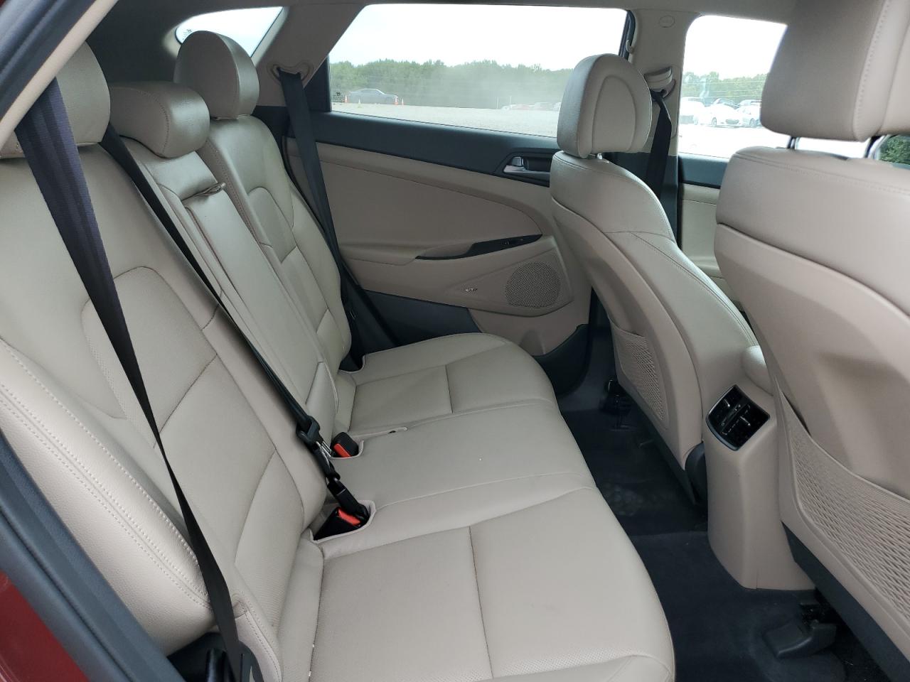 2017 Hyundai Tucson Limited VIN: KM8J33A28HU368231 Lot: 70448965