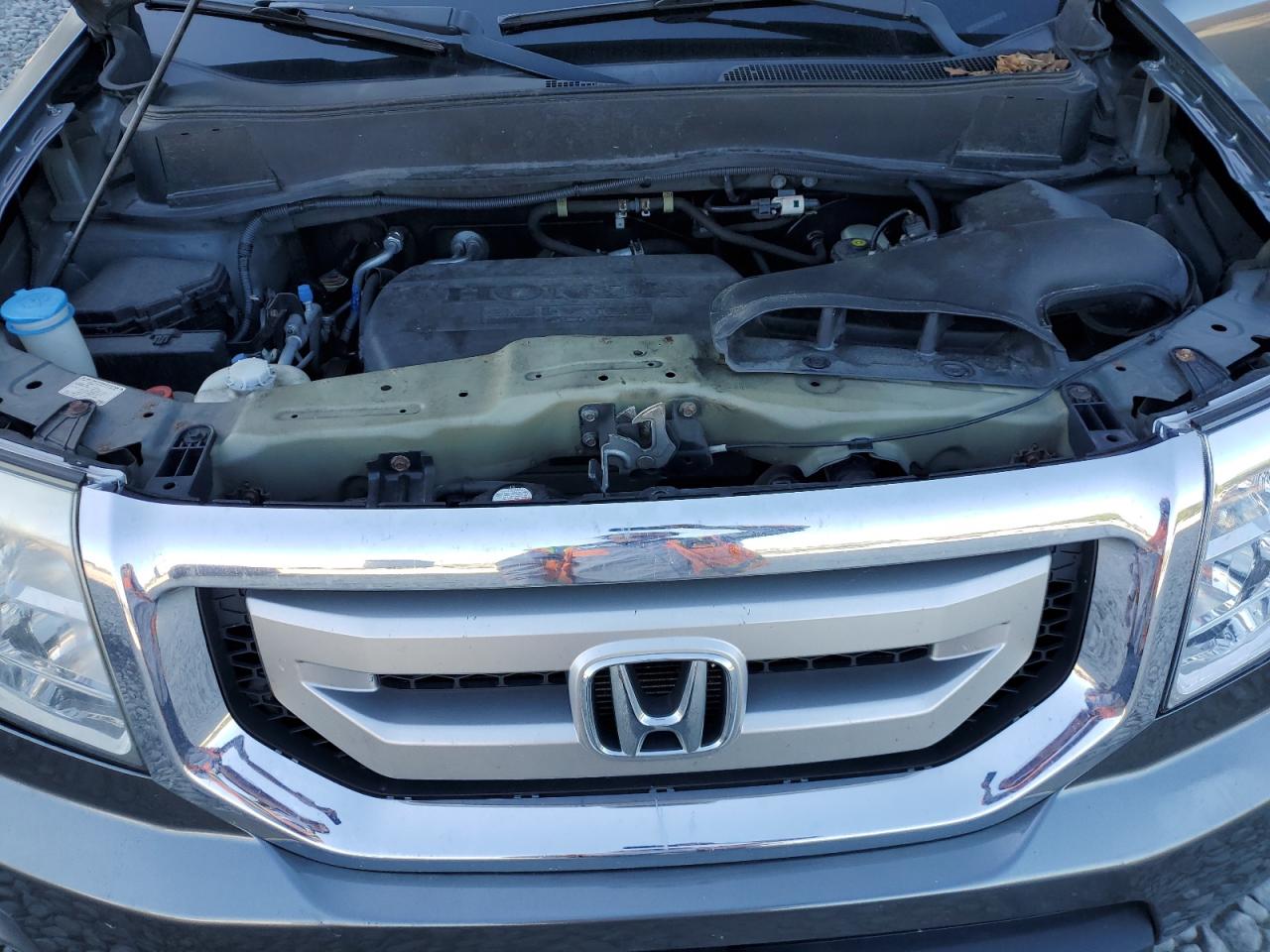 2011 Honda Pilot Lx VIN: 5FNYF4H24BB031416 Lot: 70064575