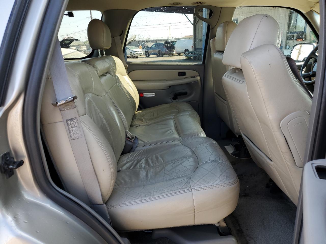 2001 Chevrolet Tahoe C1500 VIN: 1GNEC13T41R133700 Lot: 69294725