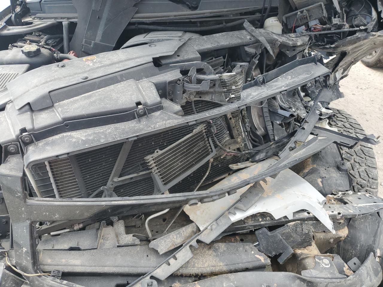 2013 Chevrolet Avalanche Lt VIN: 3GNTKFE74DG132896 Lot: 68945275