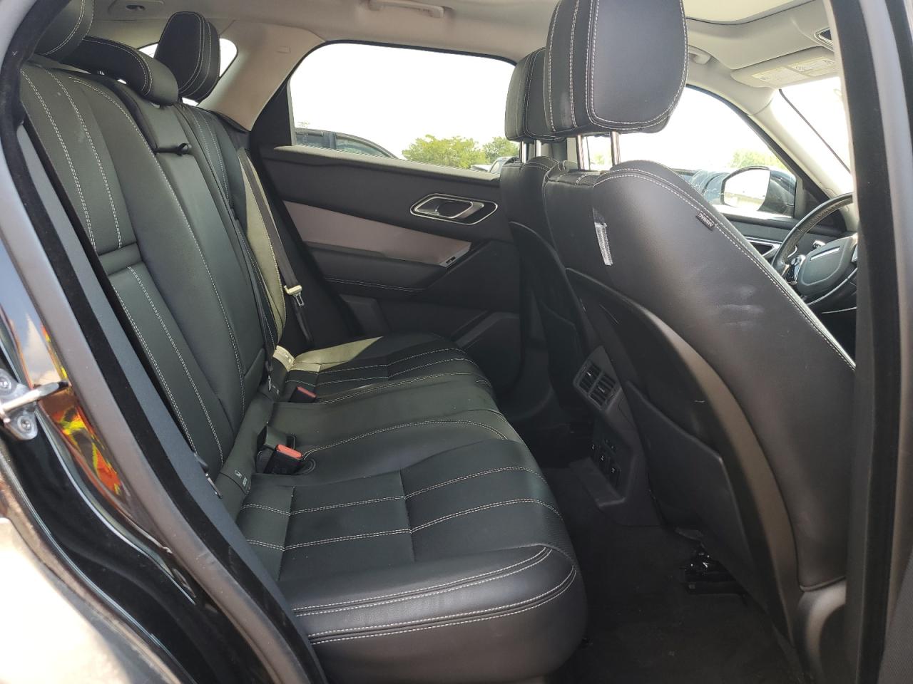 2018 Land Rover Range Rover Velar S VIN: SALYB2RX3JA710748 Lot: 67448345