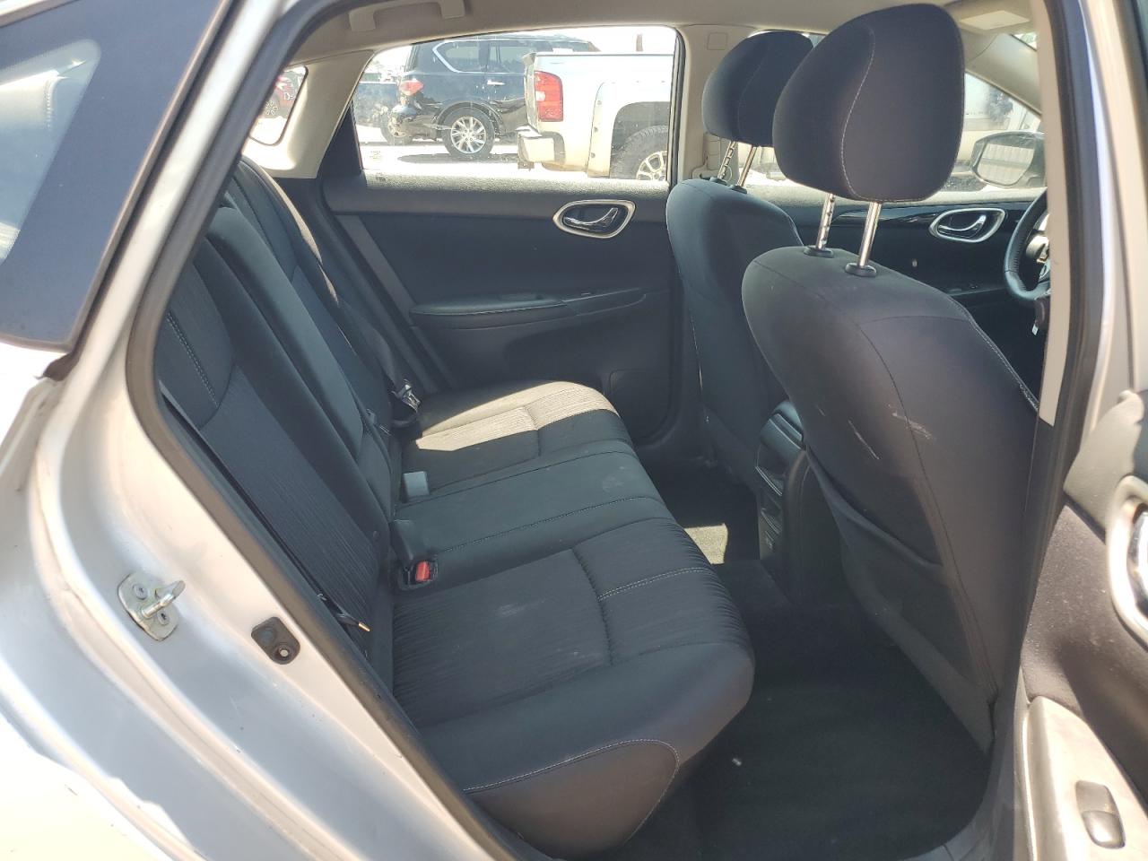 2018 Nissan Sentra S VIN: 3N1AB7APXJY272391 Lot: 70323105