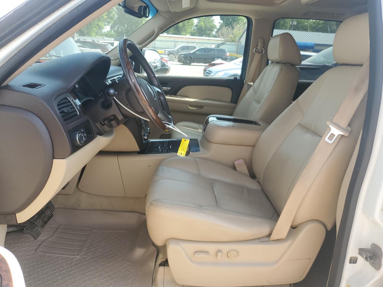 2007 GMC Yukon Denali VIN: 1GKFK638X7J318791 Lot: 67533185