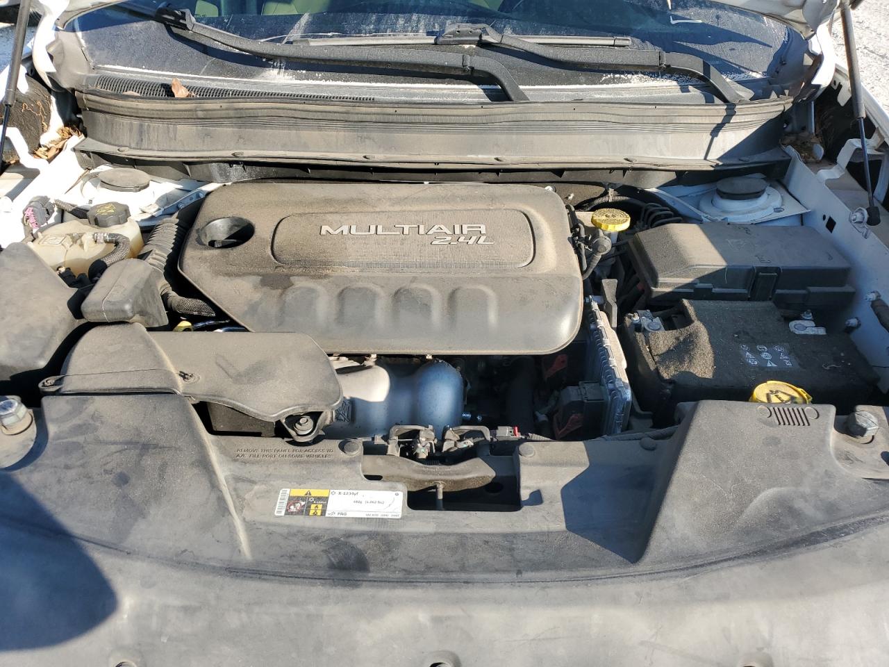 2018 Jeep Cherokee Latitude VIN: 1C4PJLCB6JD574185 Lot: 69283705