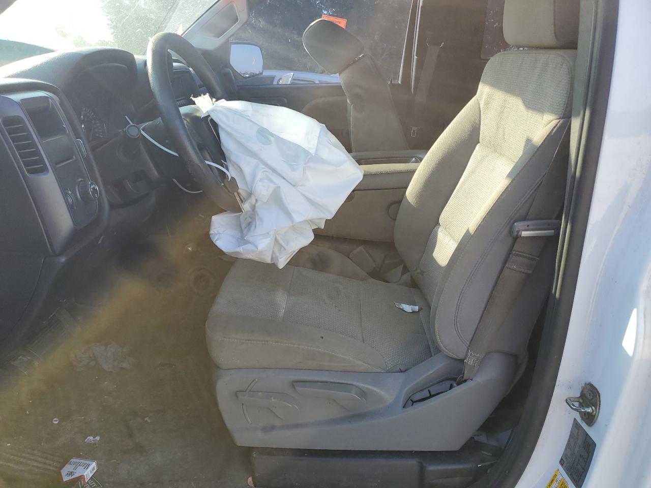 2016 GMC Sierra C1500 VIN: 1GTN1LEC1GZ147117 Lot: 70667005