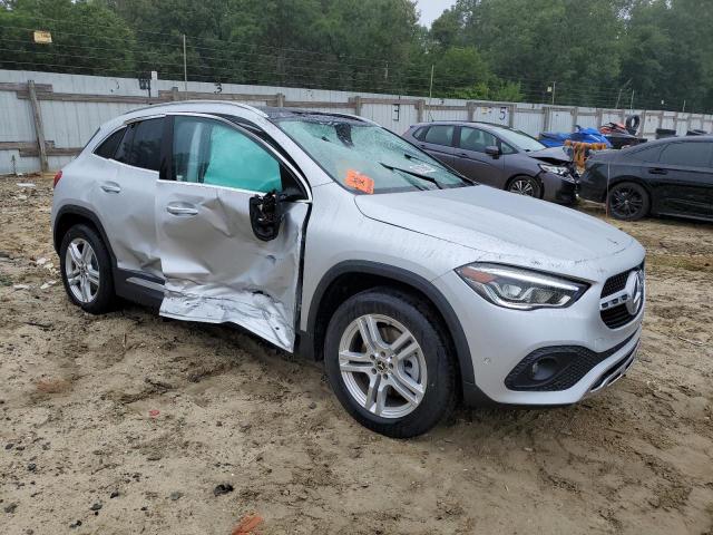  MERCEDES-BENZ GLA-CLASS 2022 Серебристый