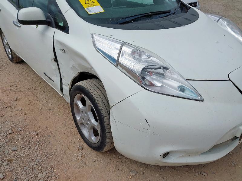 2016 NISSAN LEAF ACENTA
