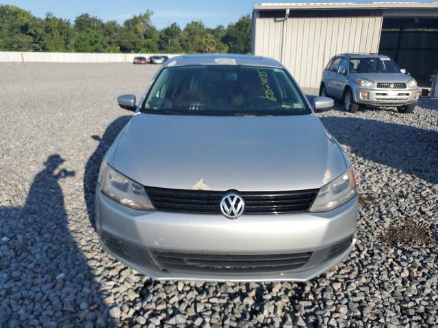  VOLKSWAGEN JETTA 2012 Srebrny