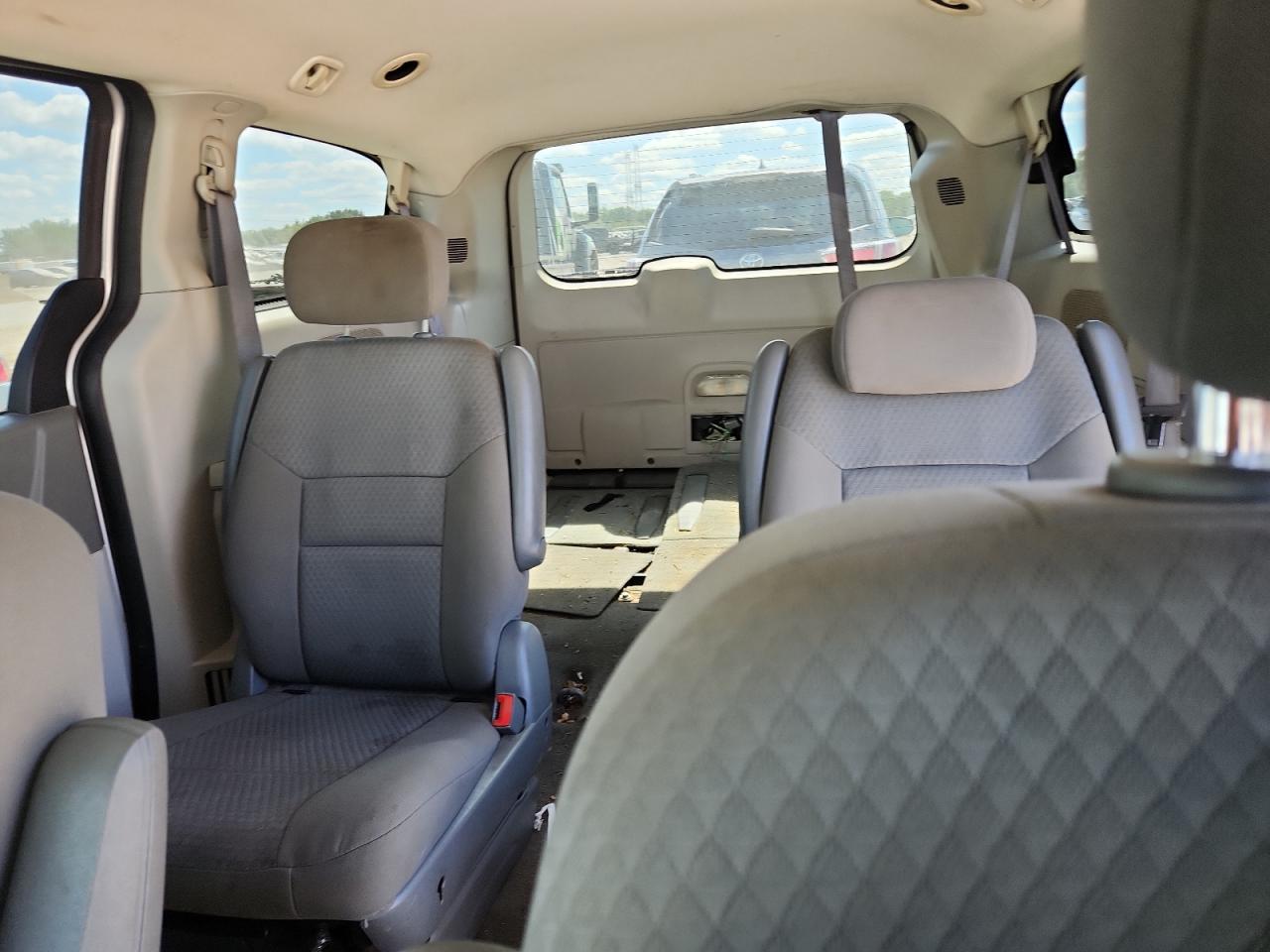 2010 Dodge Grand Caravan Se VIN: 2D4RN4DE5AR238670 Lot: 70519415