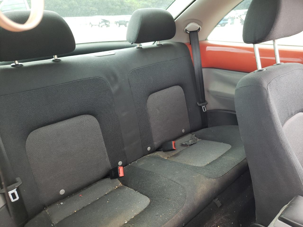 2003 Volkswagen New Beetle Gls Tdi VIN: 3VWCP21C33M425787 Lot: 69313405