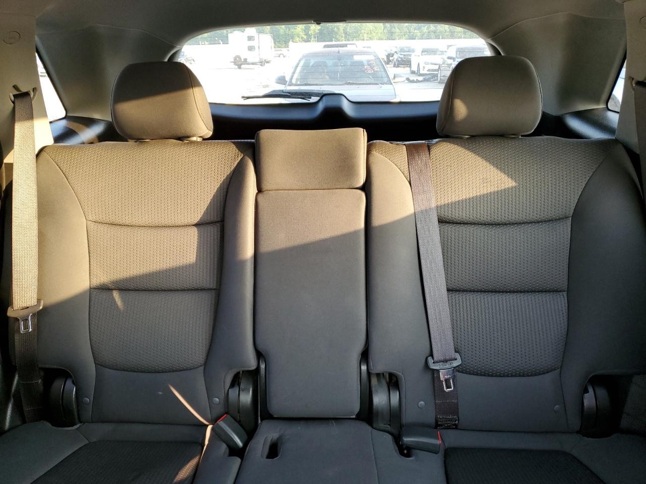 2012 Kia Sorento Base VIN: 5XYKT3A15CG216921 Lot: 66533855