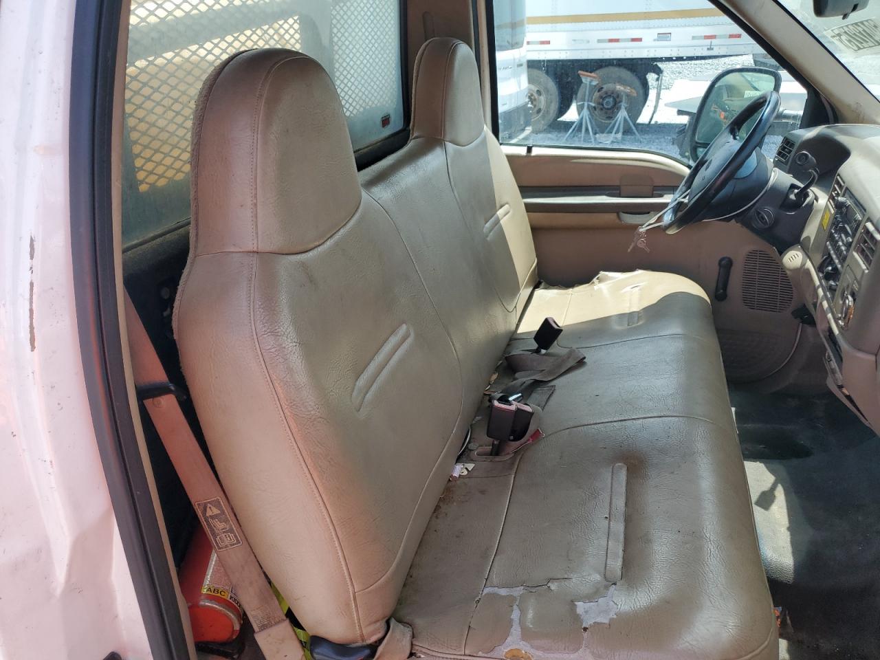 2002 Ford F350 Super Duty VIN: 1FDWF36F22EC59175 Lot: 69412275