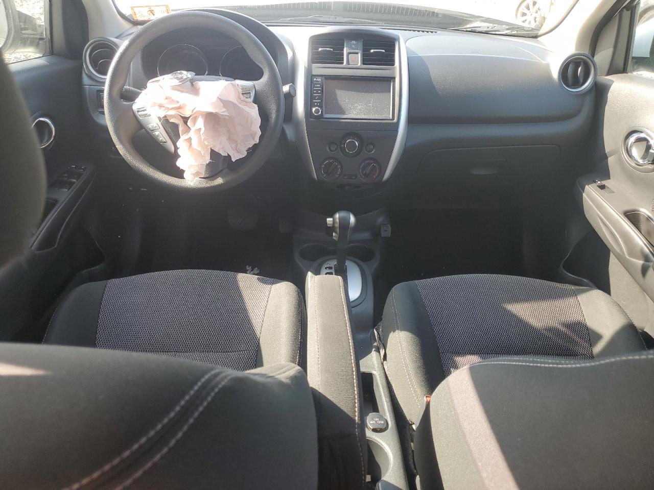 2018 Nissan Versa S VIN: 3N1CN7AP1JL884735 Lot: 68860805