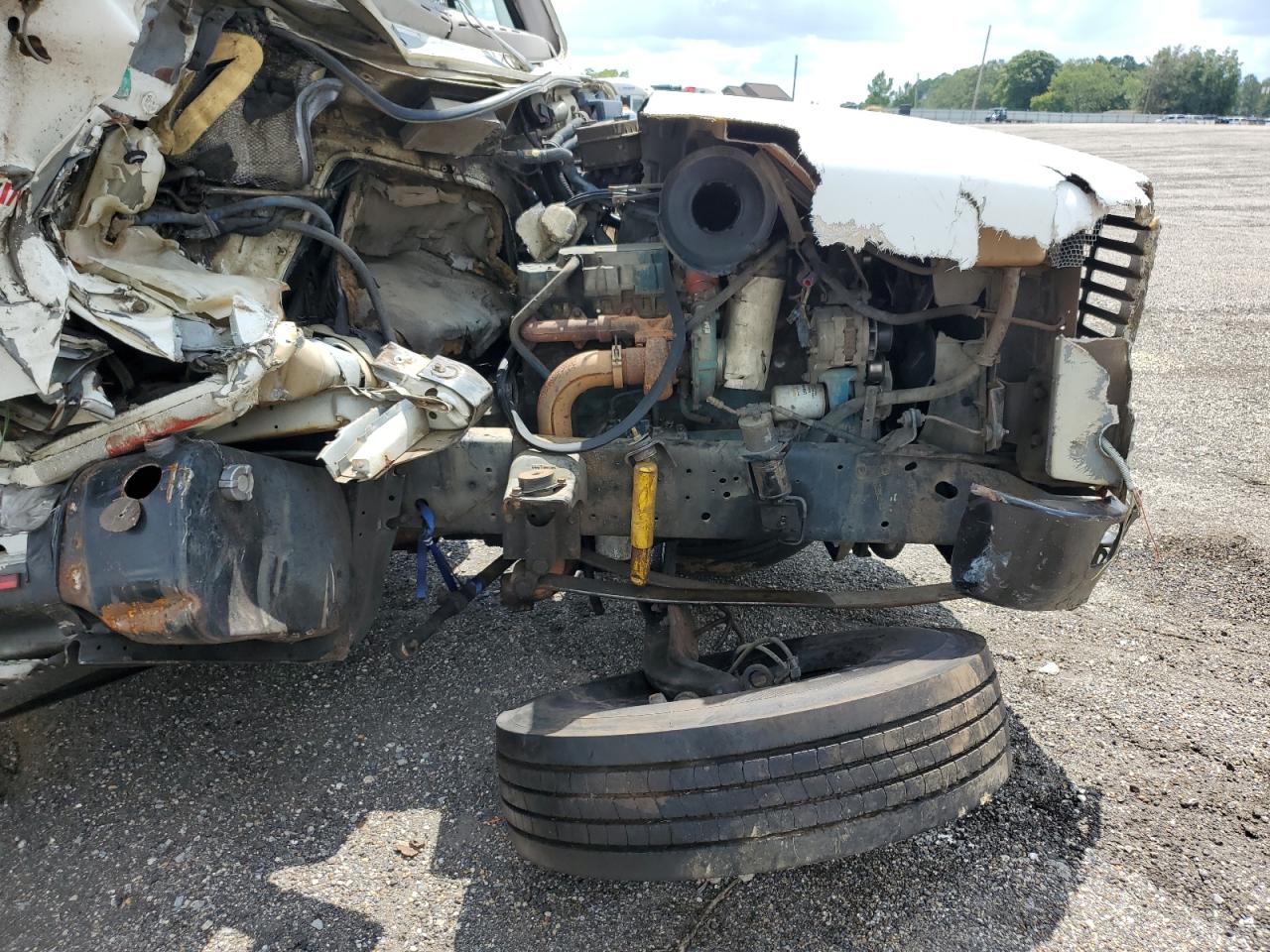 1997 International 4000 4700 VIN: 1HTSCAAM0VH483377 Lot: 67589935