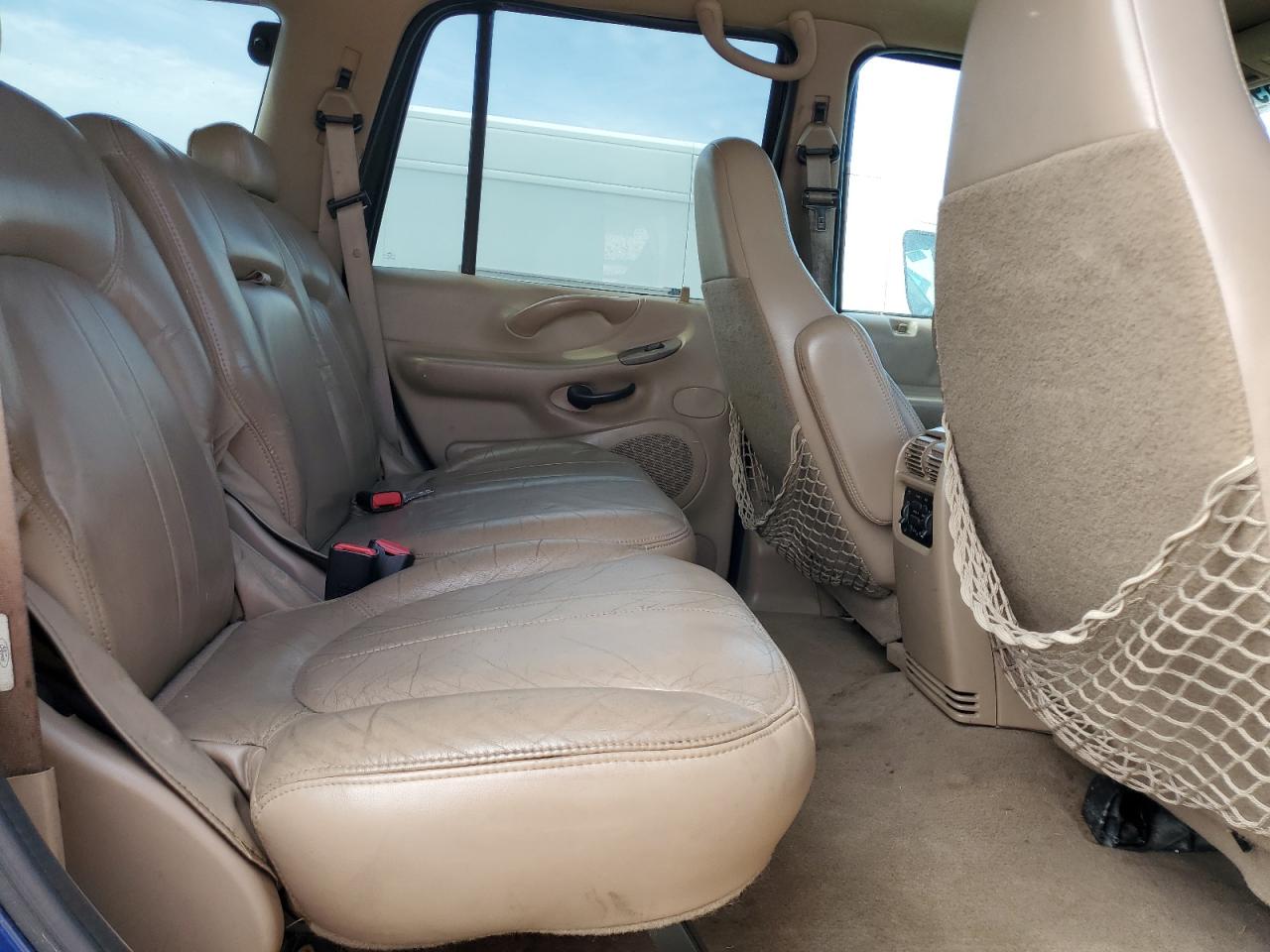 1997 Ford Expedition VIN: 1FMEU18W6VLB73550 Lot: 70023965