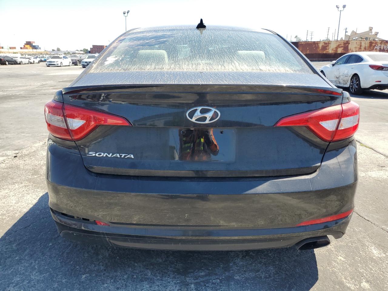 2017 Hyundai Sonata Se VIN: 5NPE24AF2HH565648 Lot: 65968525