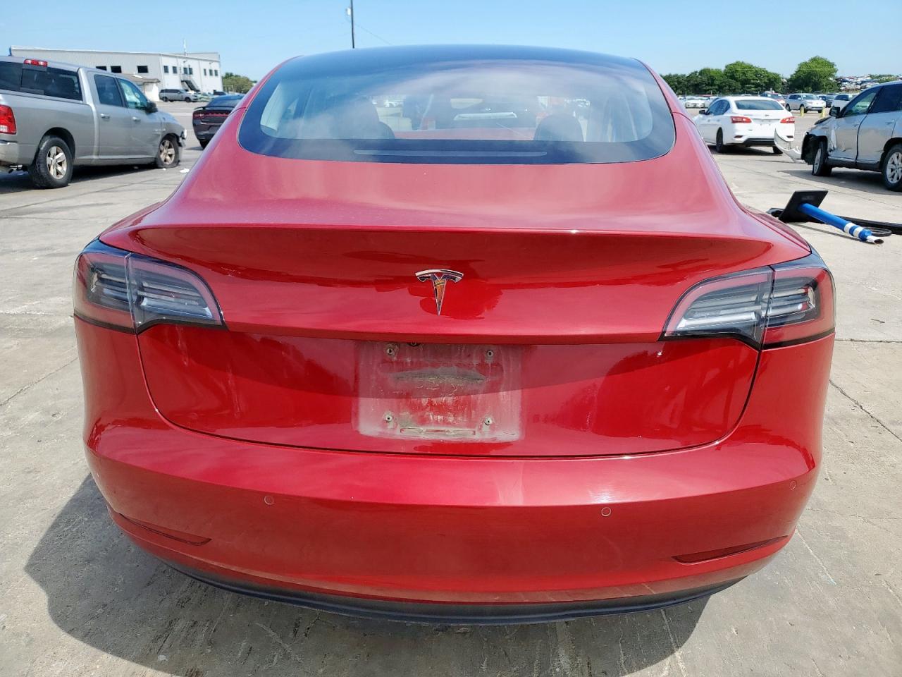 5YJ3E1EA1JF024431 2018 Tesla Model 3