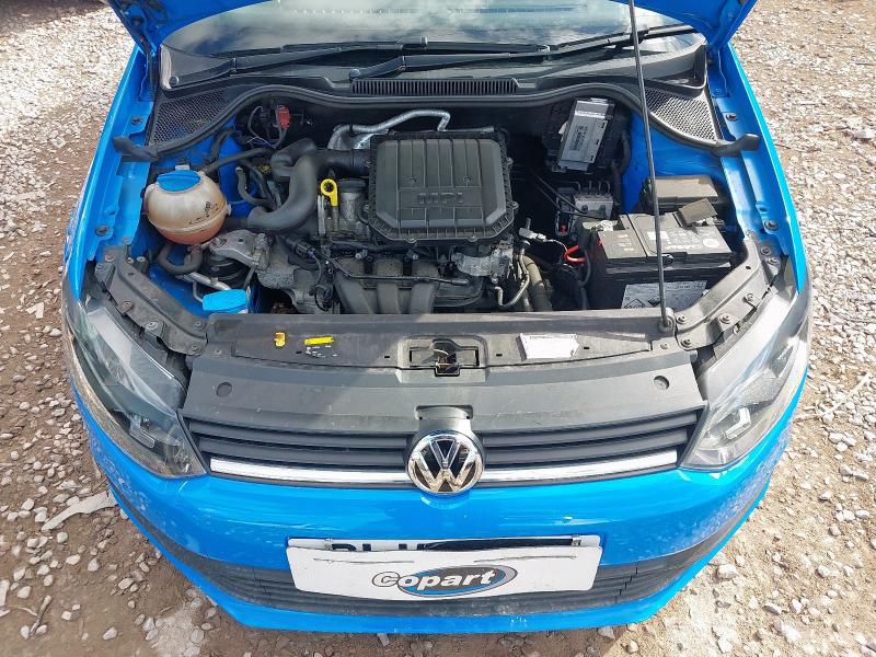 2015 VOLKSWAGEN POLO S