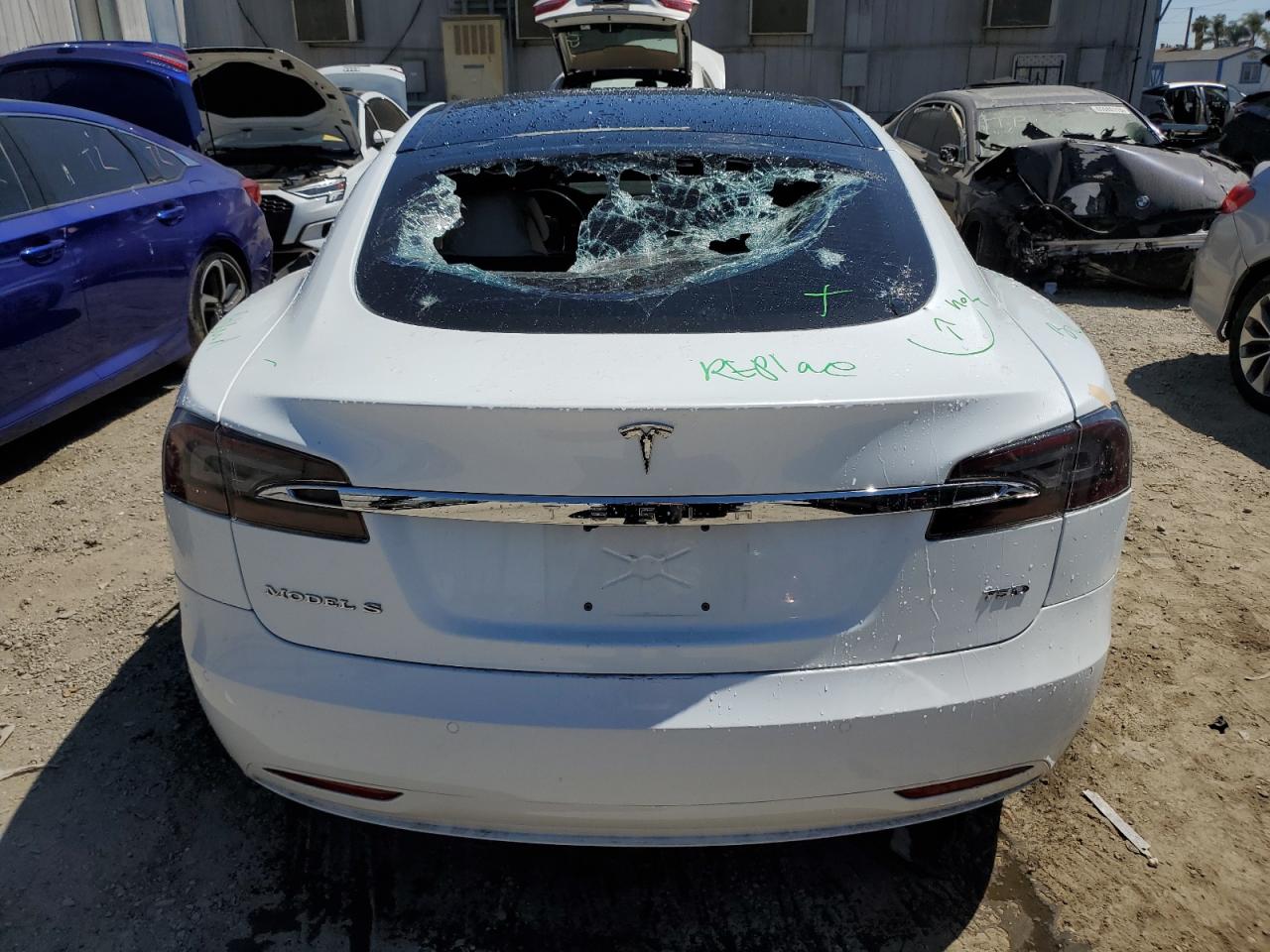 2018 Tesla Model S VIN: 5YJSA1E22JF271733 Lot: 67397235