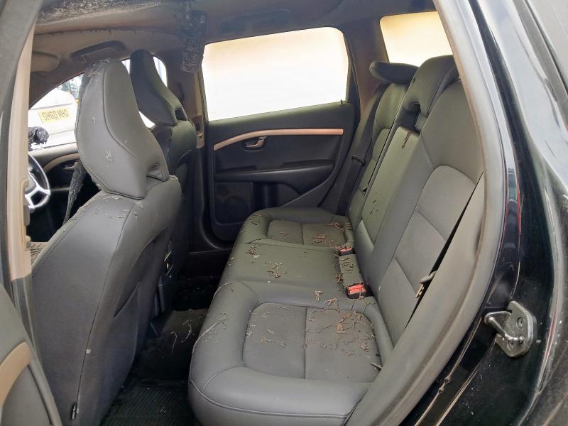2010 VOLVO V70 SE D 