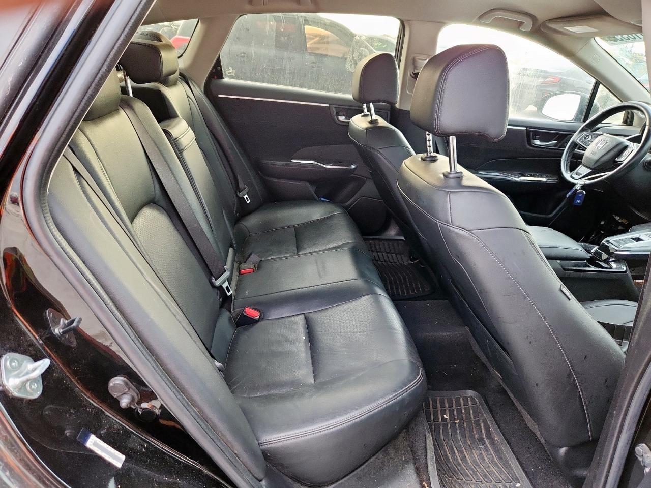 2018 Honda Clarity Touring VIN: JHMZC5F39JC014524 Lot: 69816355