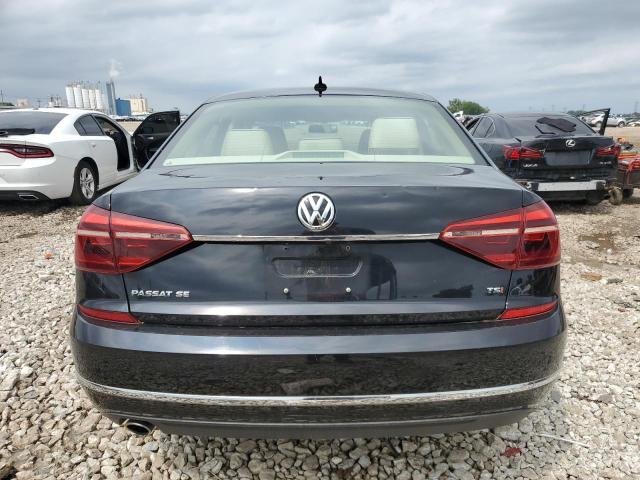  VOLKSWAGEN PASSAT 2017 Черный