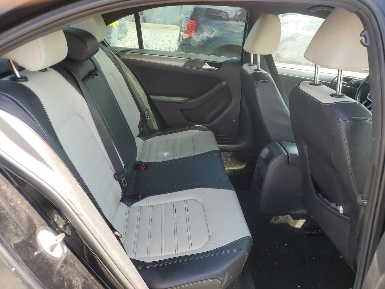 3VWD17AJ6GM320796 2016 Volkswagen Jetta Sport