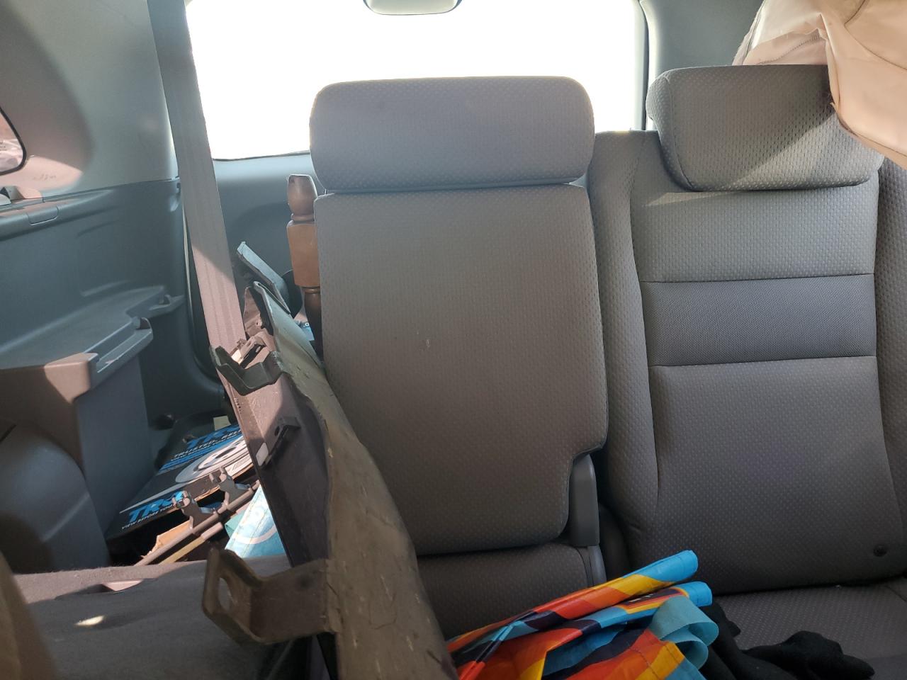 2009 Honda Cr-V Lx VIN: 3CZRE383X9G700247 Lot: 70387215