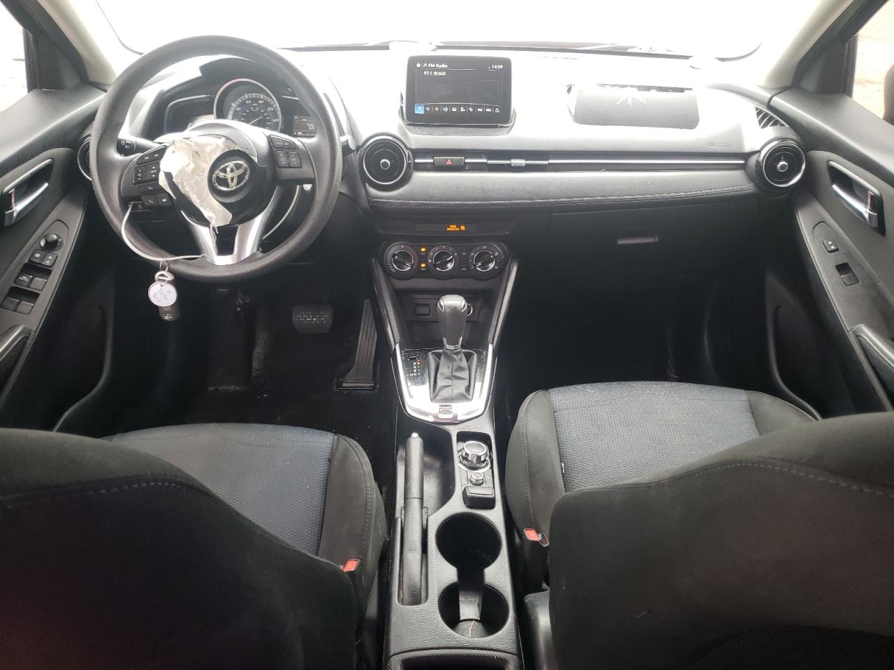 2018 Toyota Yaris Ia VIN: 3MYDLBYVXJY304935 Lot: 70685525