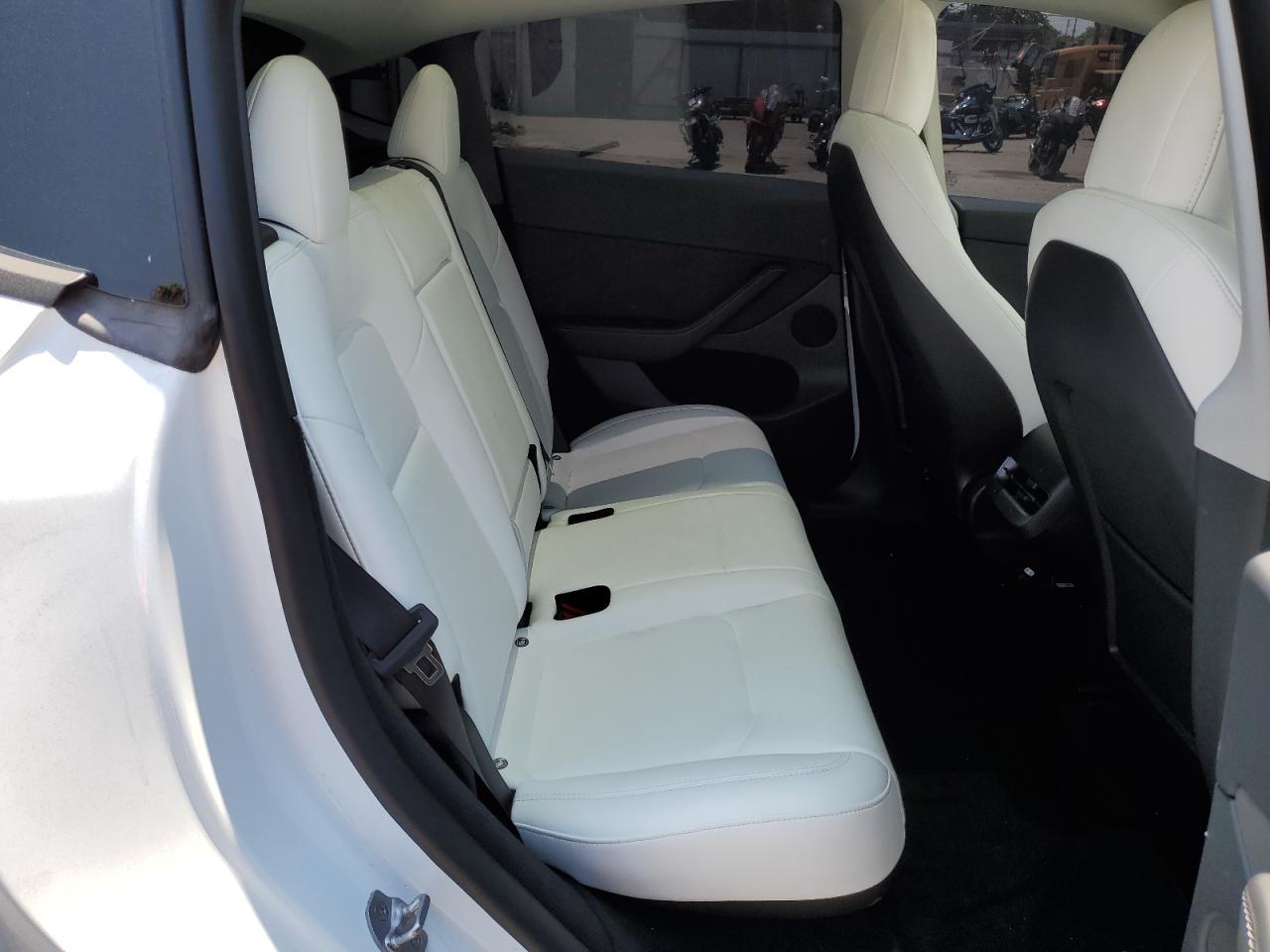 2023 Tesla Model Y VIN: 7SAYGDEF8PF587940 Lot: 68134565