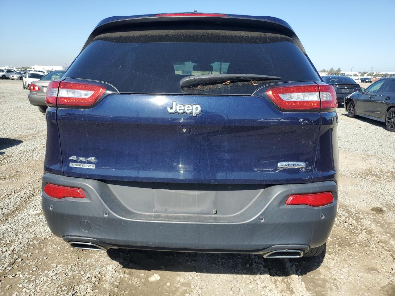 2016 Jeep Cherokee Latitude VIN: 1C4PJMCS6GW271667 Lot: 71107615