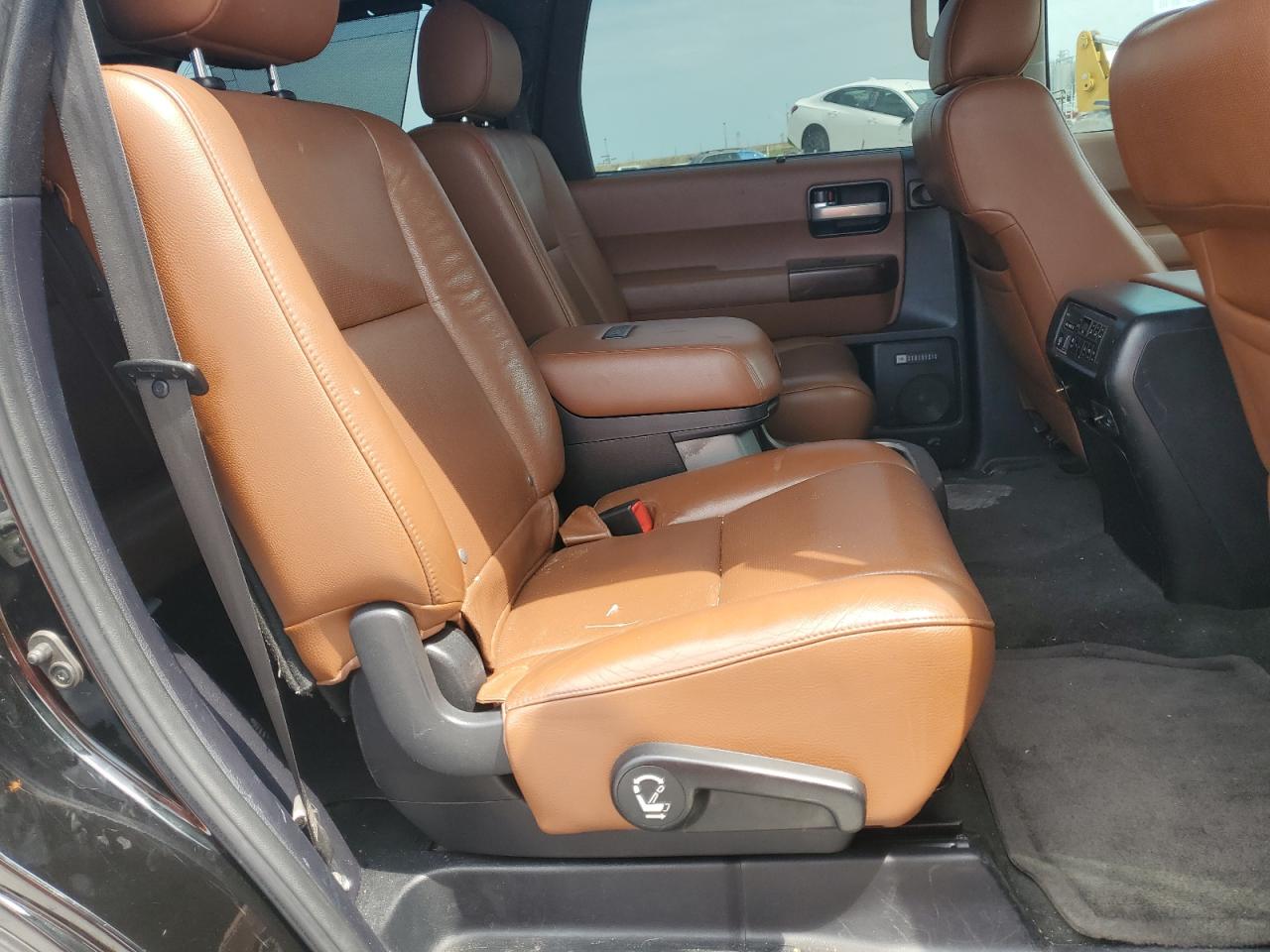 2013 Toyota Sequoia Platinum VIN: 5TDYY5G15DS047714 Lot: 67411645
